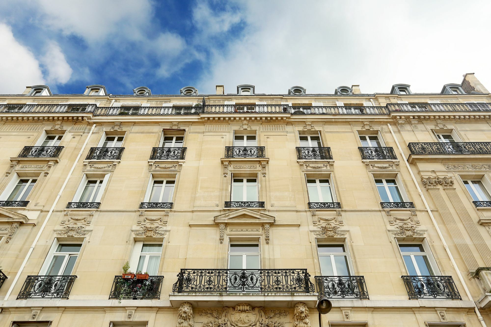 Studio Prestige Champs Elysees Париж Экстерьер фото
