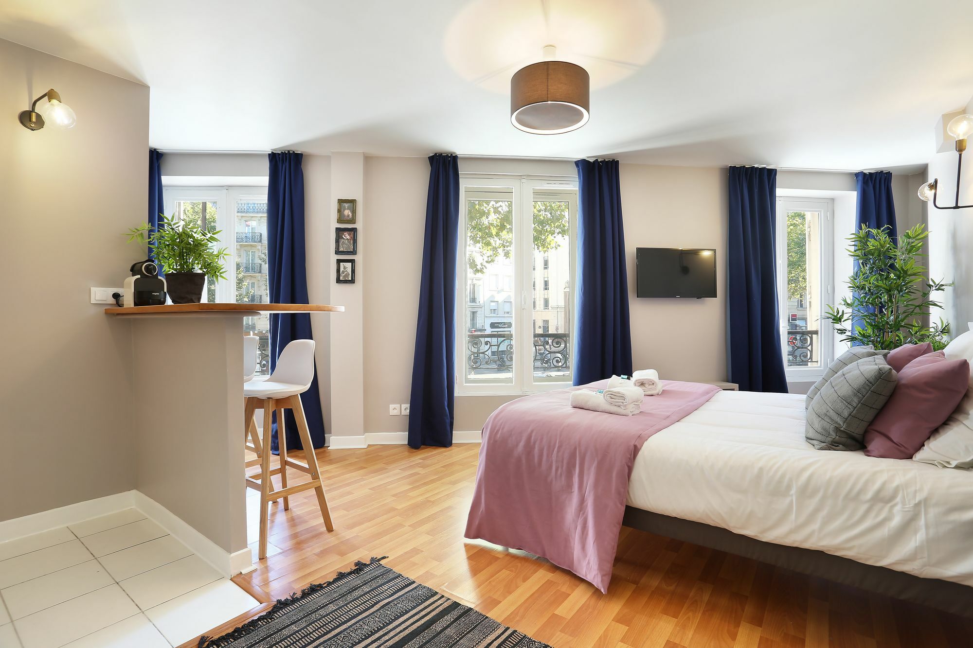 Studio Prestige Champs Elysees Париж Экстерьер фото