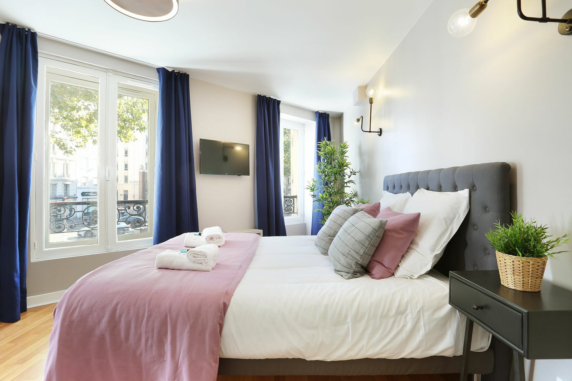 Studio Prestige Champs Elysees Париж Экстерьер фото